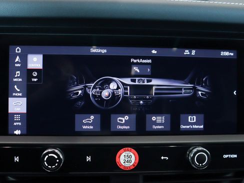 Used 2025 Porsche Macan GTS image 24