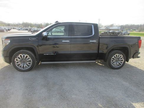 New 2026 GMC Sierra 1500 Denali Ultimate AWD/4WD image 10