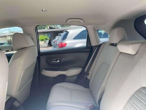 Used 2024 Honda HR-V LX image 11