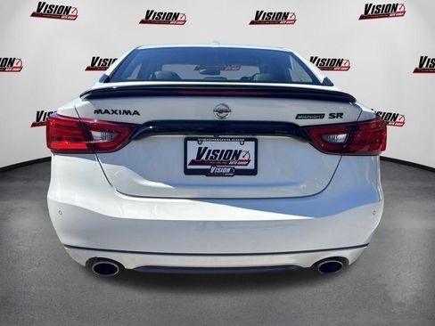 Used 2018 Nissan Maxima SR w/ Midnight Edition FWD image 6