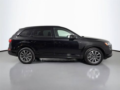 Used 2022 Audi Q7 2.0T Premium Plus AWD/4WD image 4