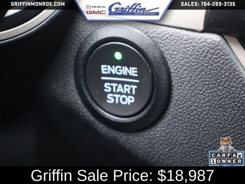 Used 2021 Ford Escape SE w/ Convenience Package FWD image 33