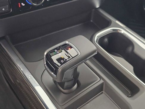 New 2026 Chevrolet Silverado 1500 LT Trail Boss w/ LT Trail Boss Premium Package image 30