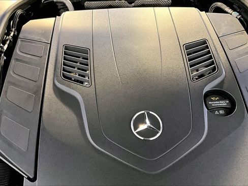 New 2026 Mercedes-Benz S 580 4MATIC Sedan image 15