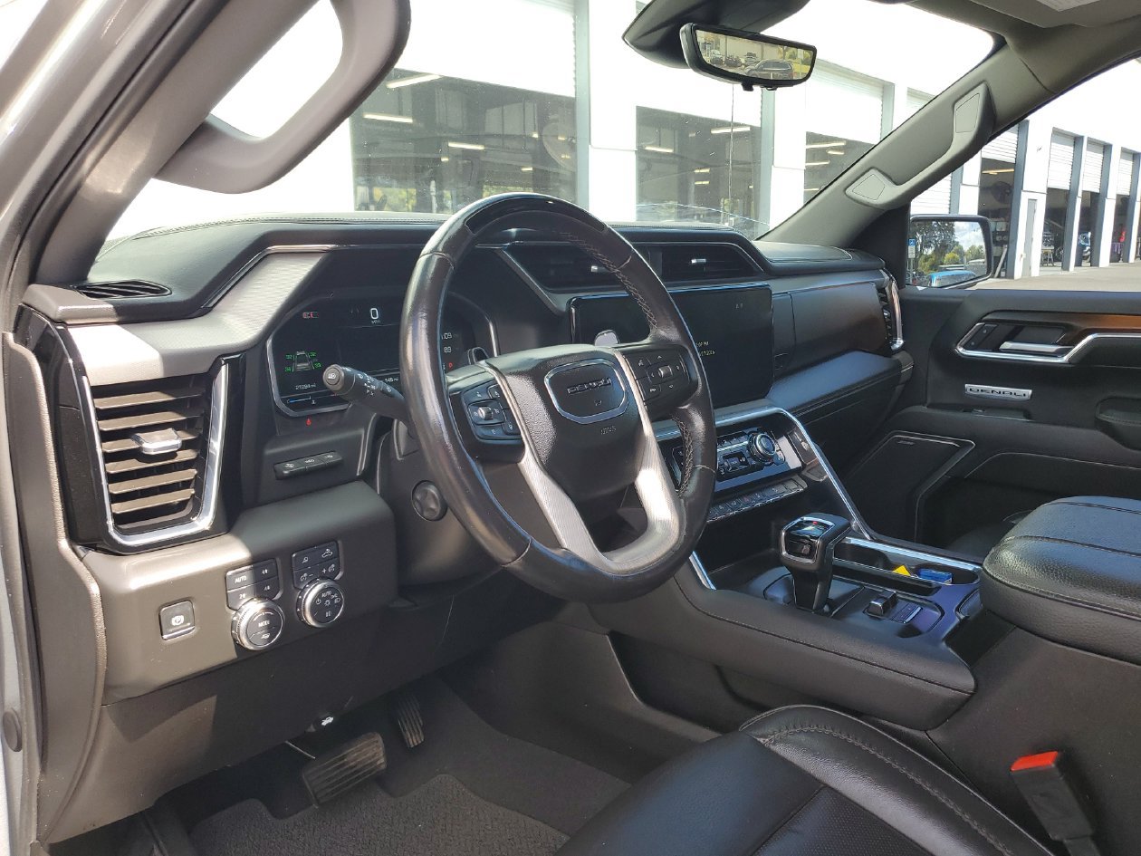 Used 2025 GMC Sierra 1500 Denali AWD/4WD image 20