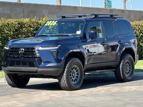 Used 2026 Lexus GX 550 w/ Accessory Package (31) AWD/4WD image 8