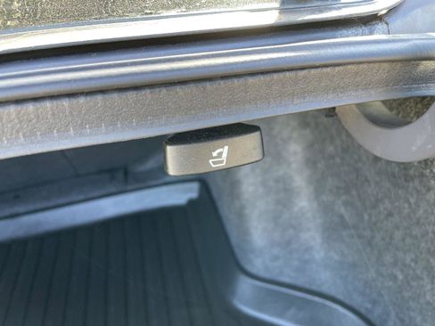 Used 2018 Honda Civic EX image 35