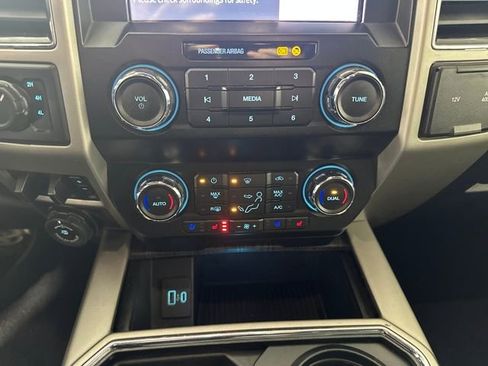 Used 2020 Ford F250 Lariat image 23