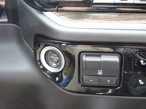 Used 2022 Chevrolet Silverado 1500 RST w/ Rally Edition image 35