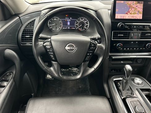 Used 2024 Nissan Armada SV image 16