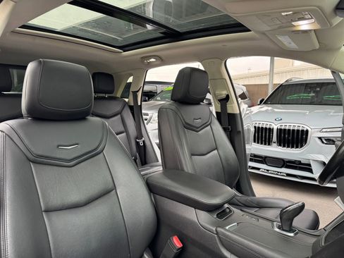 Used 2018 Cadillac XT5 Premium Luxury image 18