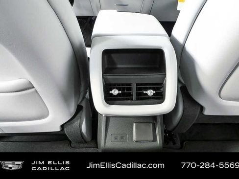 New 2026 Cadillac Lyriq Premium Luxury image 20