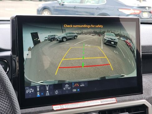 Used 2025 Toyota Tacoma Limited image 32