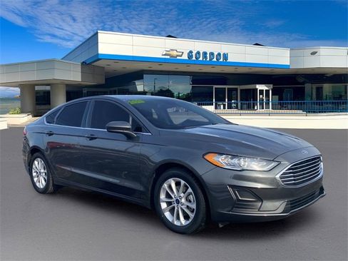 Used 2020 Ford Fusion SE image 6