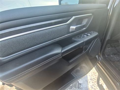 Used 2020 RAM 1500 Big Horn image 11