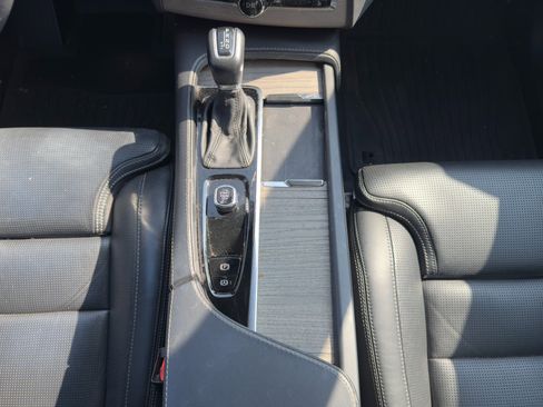 Certified 2022 Volvo XC90 T6 Inscription w/ Advanced Package image 25