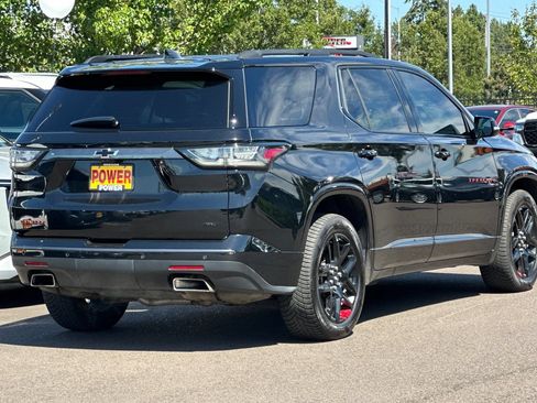 Used 2020 Chevrolet Traverse Premier w/ Redline Edition AWD/4WD image 4