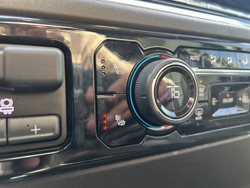 Used 2025 Chevrolet Silverado 2500 LT w/ Trail Boss Package image 40