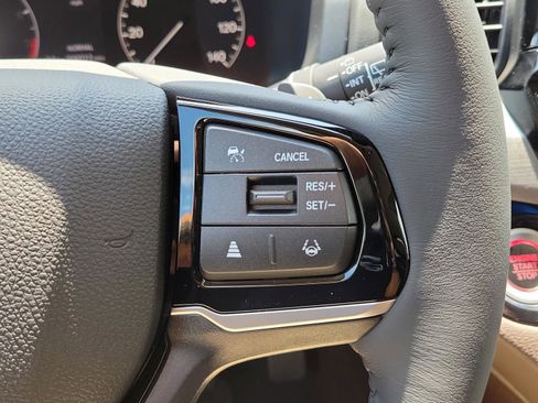 New 2026 Honda Odyssey Touring image 31