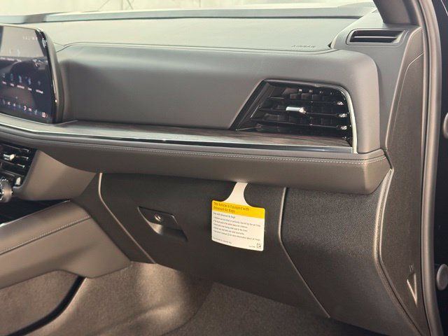 New 2026 Chevrolet Tahoe Z71 w/ Comfort Package AWD/4WD image 26