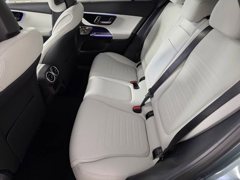 New 2026 Mercedes-Benz GLC 300 GLC 300 image 11