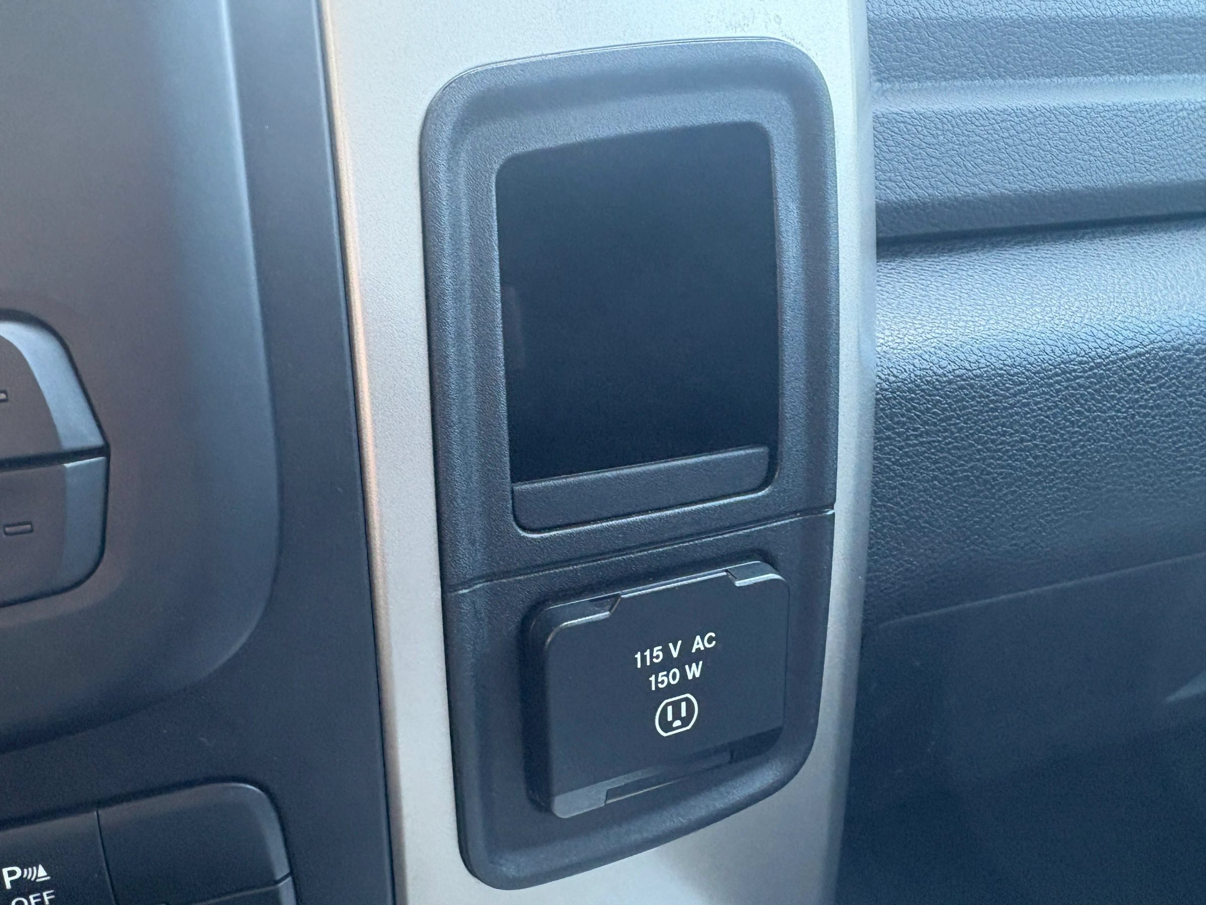 Used 2015 RAM 2500 Lone Star AWD/4WD image 18