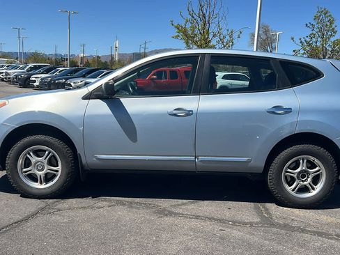 Used 2013 Nissan Rogue S image 8