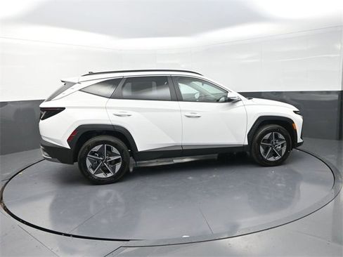 New 2026 Hyundai Tucson SEL image 9