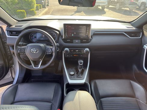 Used 2021 Toyota RAV4 XSE w/ XSE Grade Weather Package AWD/4WD image 13