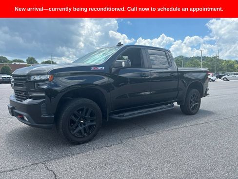 Used 2019 Chevrolet Silverado 1500 LT Trail Boss AWD/4WD image 1