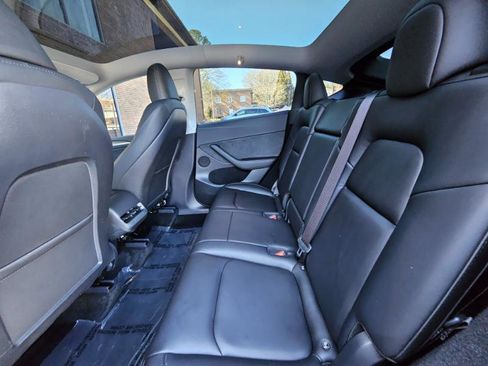 Used 2023 Tesla Model Y Long Range image 55