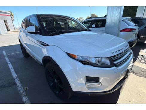 Used 2015 Land Rover Range Rover Evoque Pure Plus AWD/4WD image 2