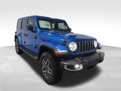 New 2026 Jeep Wrangler Sahara image 5