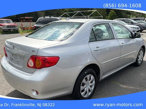 Used 2010 Toyota Corolla S FWD image 5