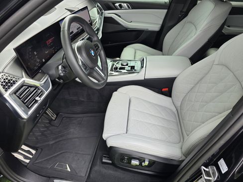 Used 2025 BMW X5 M60i w/ Climate Comfort Package AWD/4WD image 10