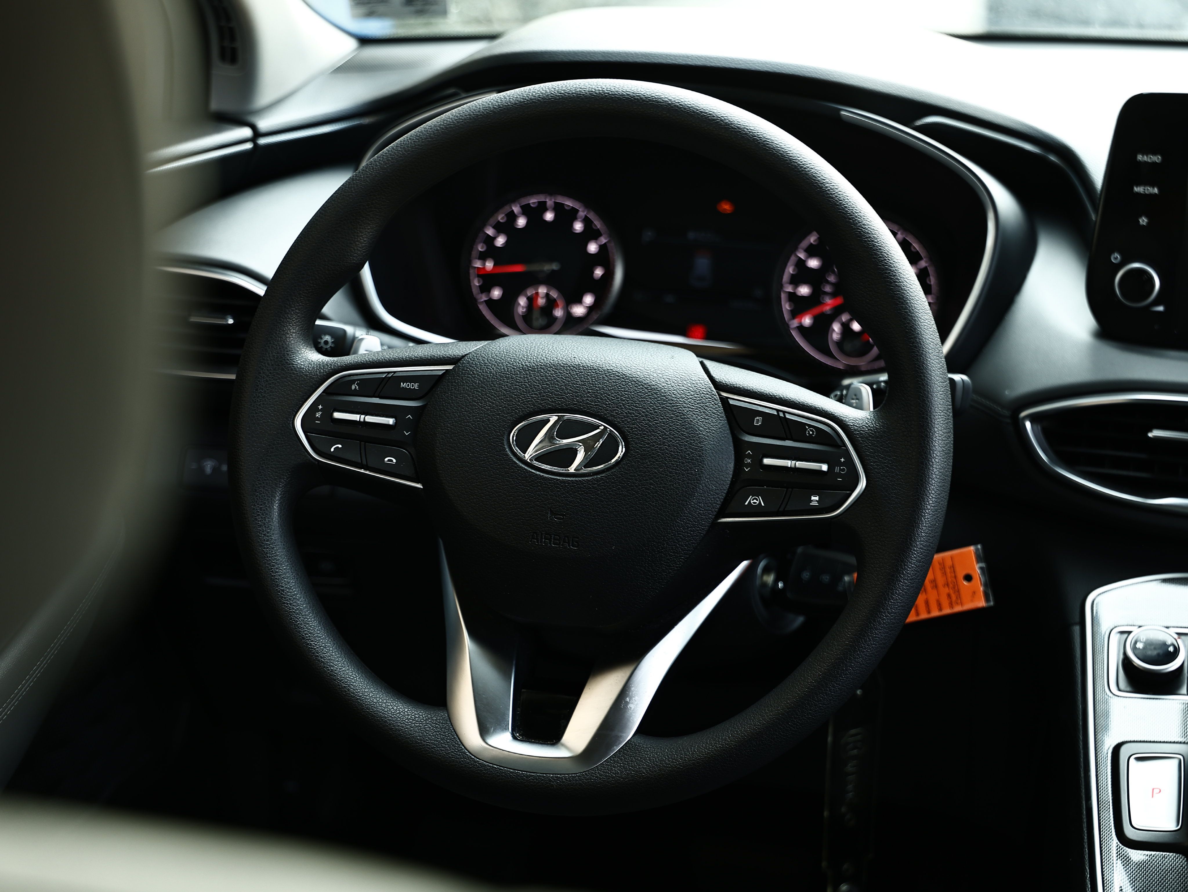 Used 2023 Hyundai Santa Fe SE AWD/4WD image 27