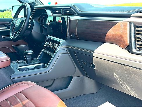 Used 2026 GMC Sierra 1500 Denali Ultimate image 22