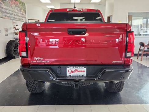 Used 2025 Chevrolet Colorado ZR2 w/ Technology Package image 4