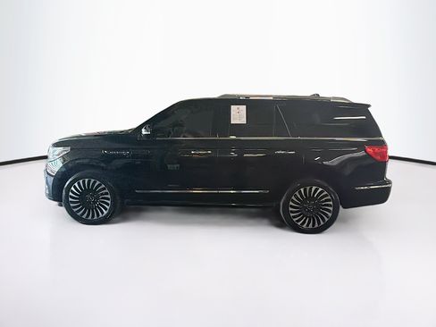 Used 2018 Lincoln Navigator Black Label w/ Cargo Package AWD/4WD image 4