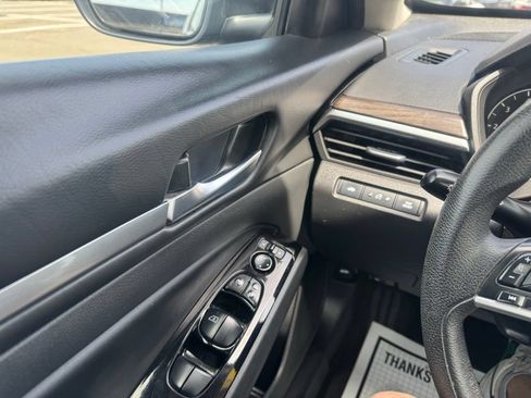 Used 2023 Nissan Altima 2.5 SV AWD/4WD image 34