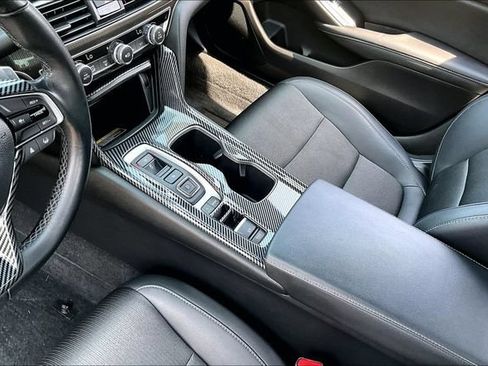Used 2021 Honda Accord Sport image 18