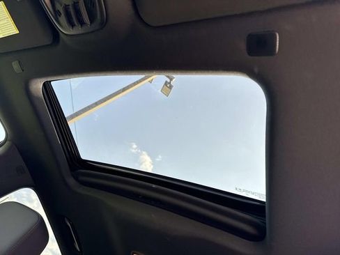 New 2025 Chevrolet Colorado Z71 w/ Midnight Edition image 13