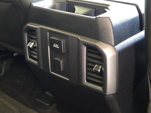 Used 2015 Ford F150 XLT w/ Equipment Group 302A Luxury image 10