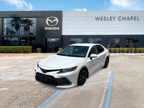 Used 2023 Toyota Camry LE AWD/4WD image 1