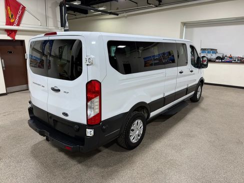 Used 2019 Ford Transit 350 XLT RWD image 8