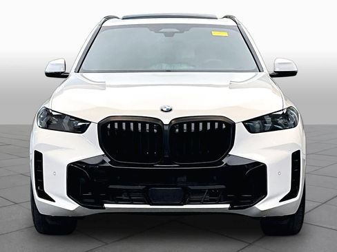 Used 2026 BMW X5 sDrive40i w/ Executive Package RWD image 4