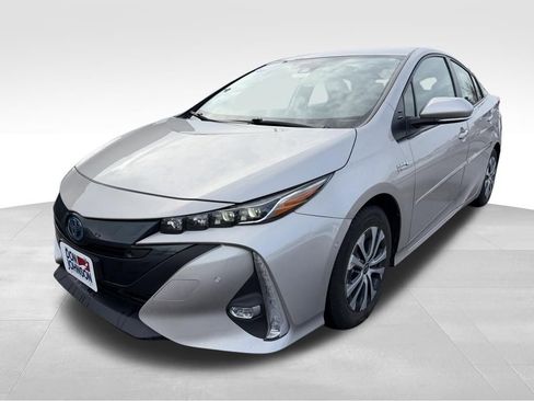 Used 2021 Toyota Prius Prime Limited image 27