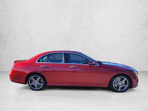 Used 2017 Mercedes-Benz E 300 E 300 Luxury image 4