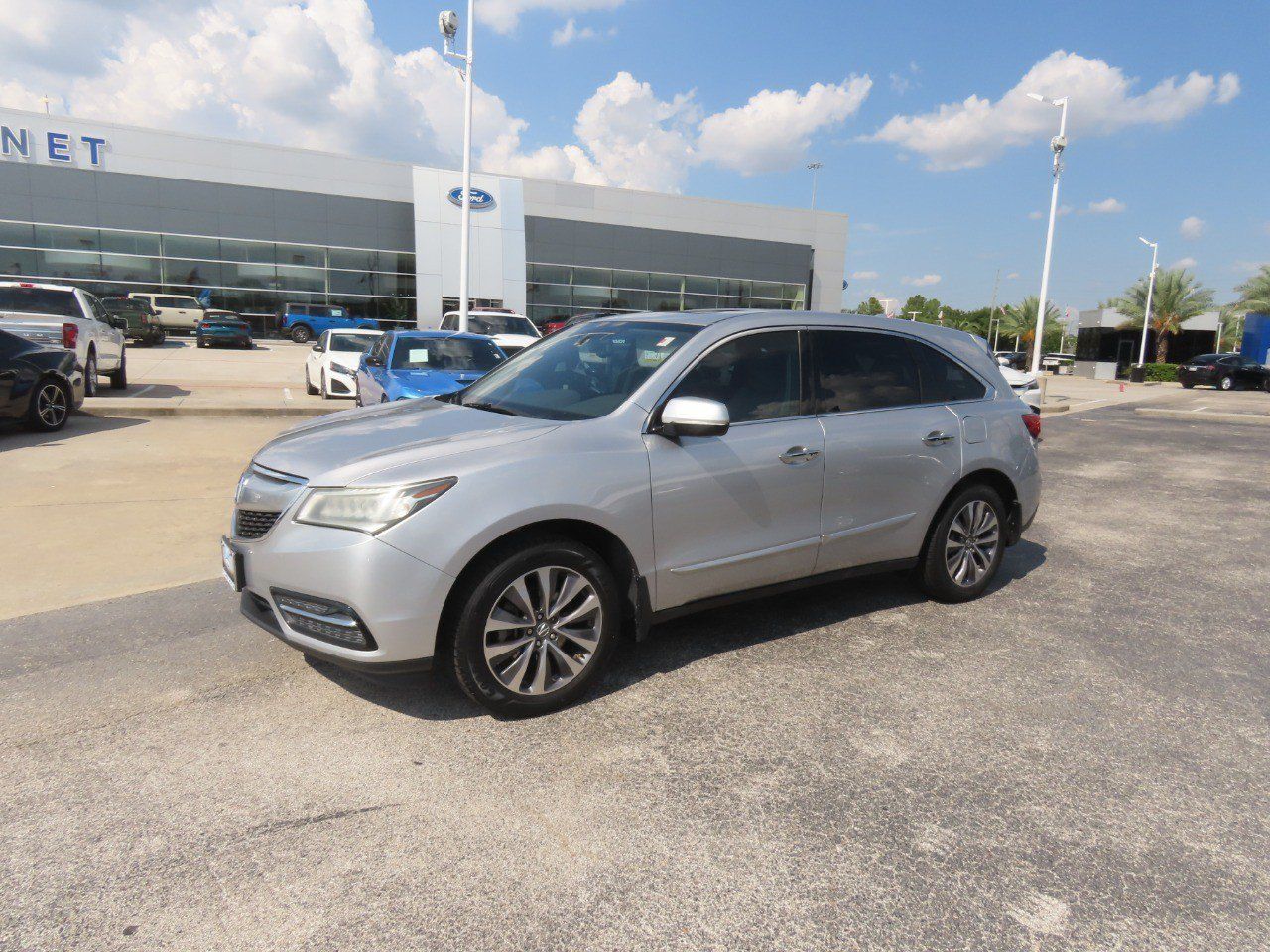 Used 2015 Acura MDX w/ Technology Package FWD image 2
