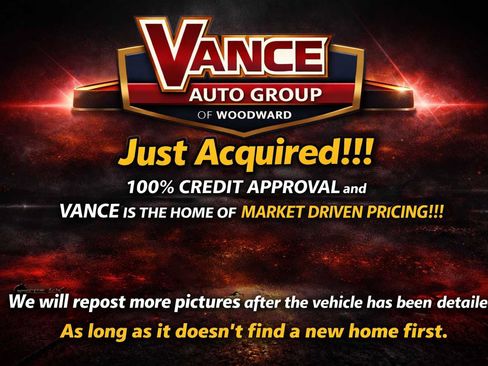 Used 2023 Chevrolet Silverado 1500 High Country w/ High Country Premium Package AWD/4WD image 30